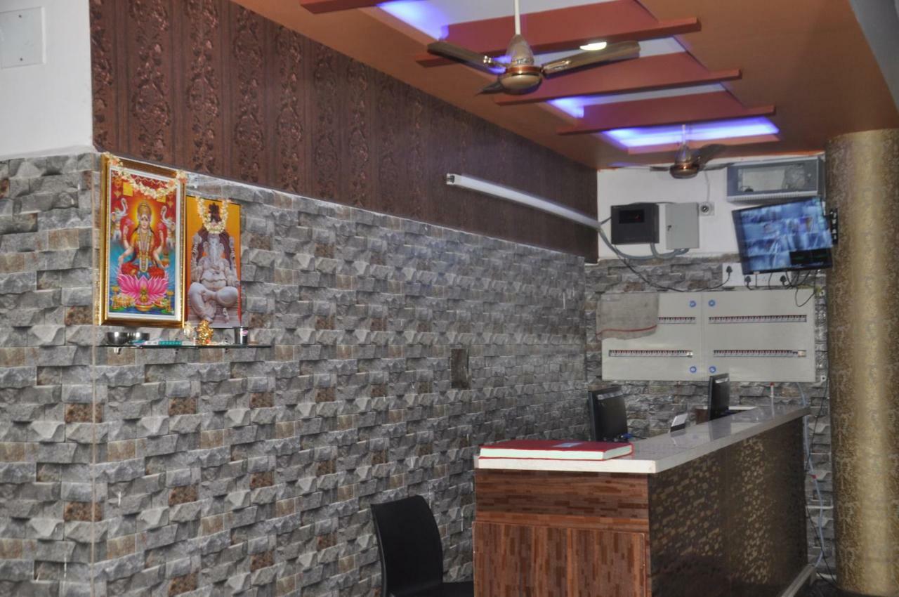 Blue Crystal Lodge Shimoga Exterior photo